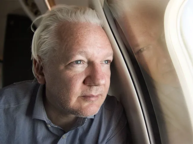Julian Assange free